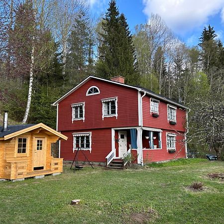 Charmig Villa Med Bastu Och Snabbt Wifi Långav Exteriör bild
